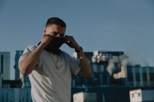 Read more about the article 10 Clear Signs You’re A True Alpha Male[ And How To Be One]