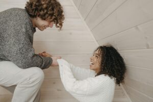 Read more about the article 8 Signs His Heart Belongs To You And You Alone.
