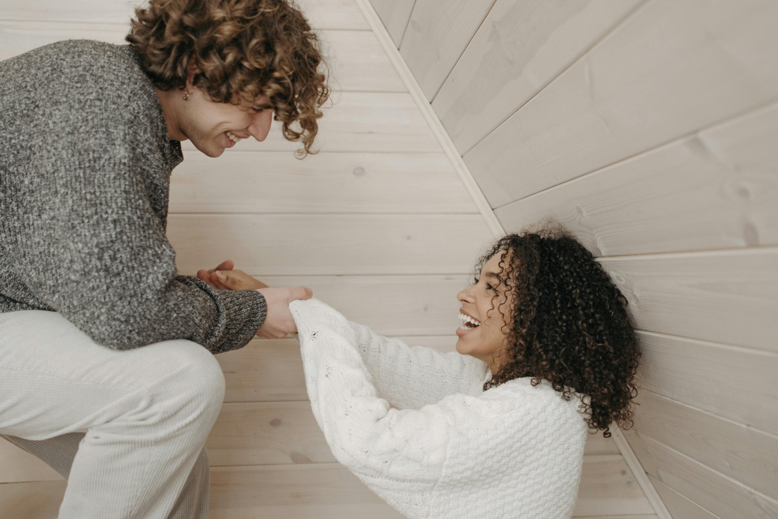 Read more about the article 8 Signs His Heart Belongs To You And You Alone.